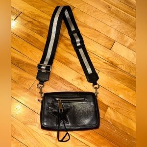 Marc Jacobs cross body bag
